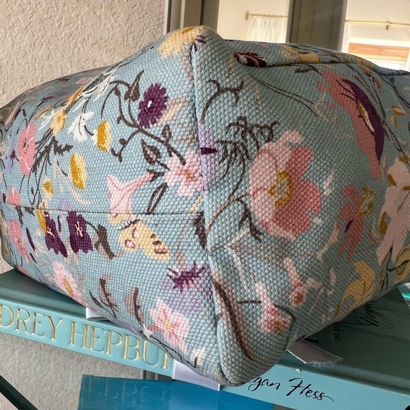 Like New Gucci Japan Exclusive Floral Bear Tote Turquoise - Picture 8 of 11